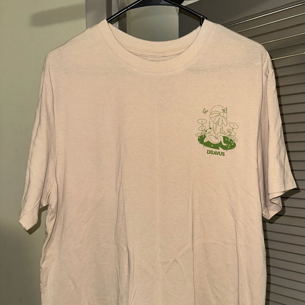 Dravus graphic tee